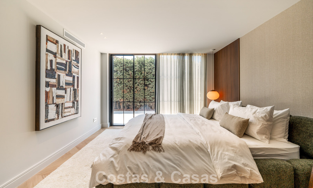 Modern-Mediterranean villa with sea views for sale in a preferred area of Nueva Andalucía, Marbella 789675