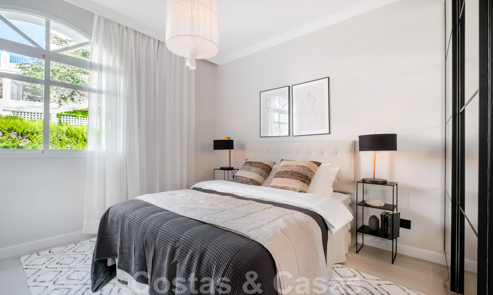 Luxury properties for sale just a stone’s throw from amenities in Nueva Andalucía’s Golf Valley, Marbella 808511