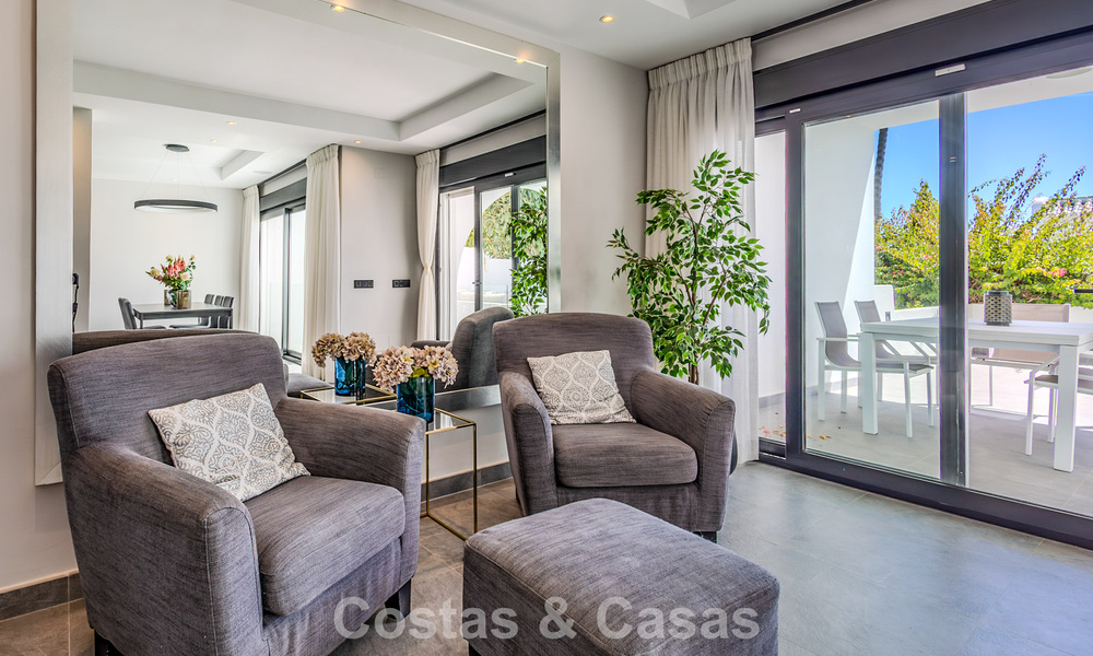 Prime Location! Spacious townhouse for sale with modern interior in the Aloha Golf community in Nueva Andalucía, Marbella 790164
