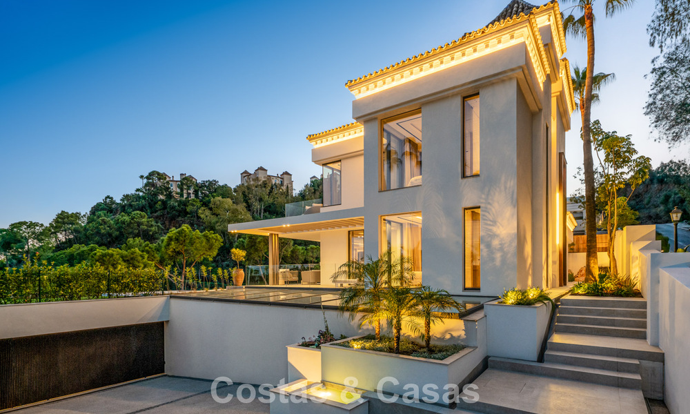 Impressive luxury villa with golf and sea views for sale in La Quinta, Benahavis - Marbella 790180
