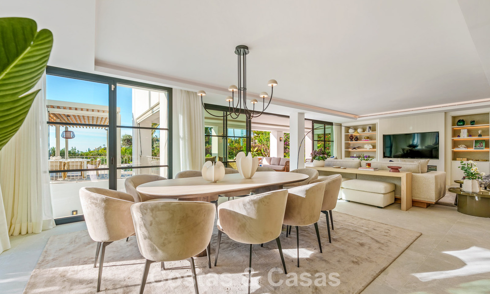 First-class renovated luxury villa for sale in a preferred community in La Quinta, Marbella - Benahavis 790224