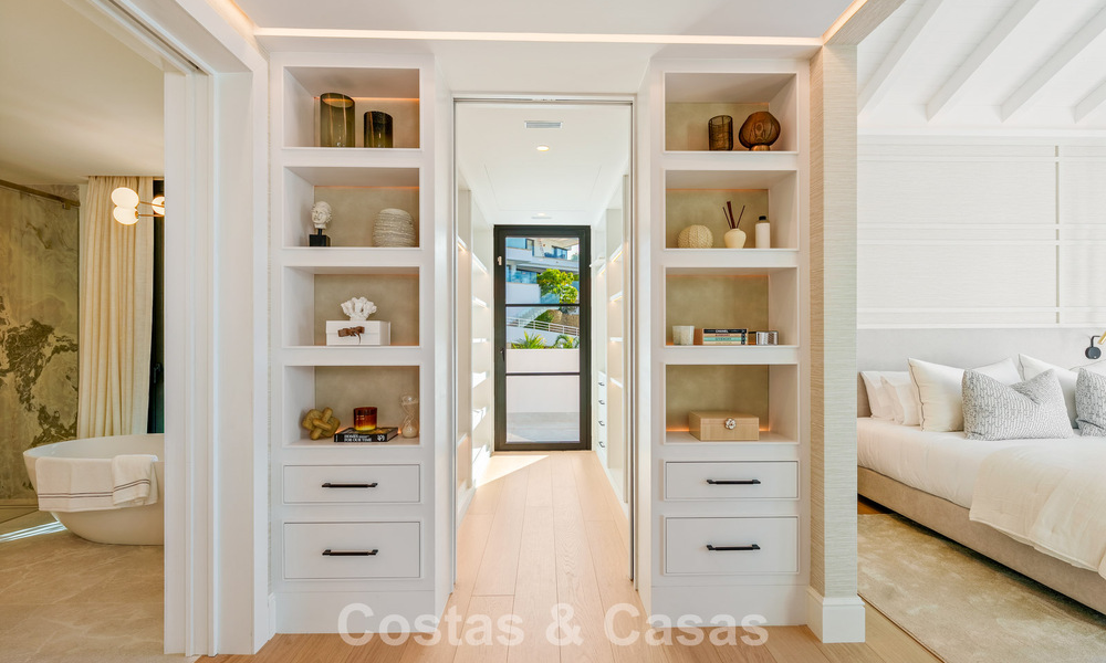 First-class renovated luxury villa for sale in a preferred community in La Quinta, Marbella - Benahavis 790232