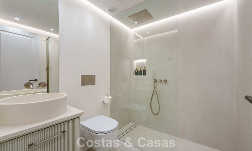 First-class renovated luxury villa for sale in a preferred community in La Quinta, Marbella - Benahavis 790254