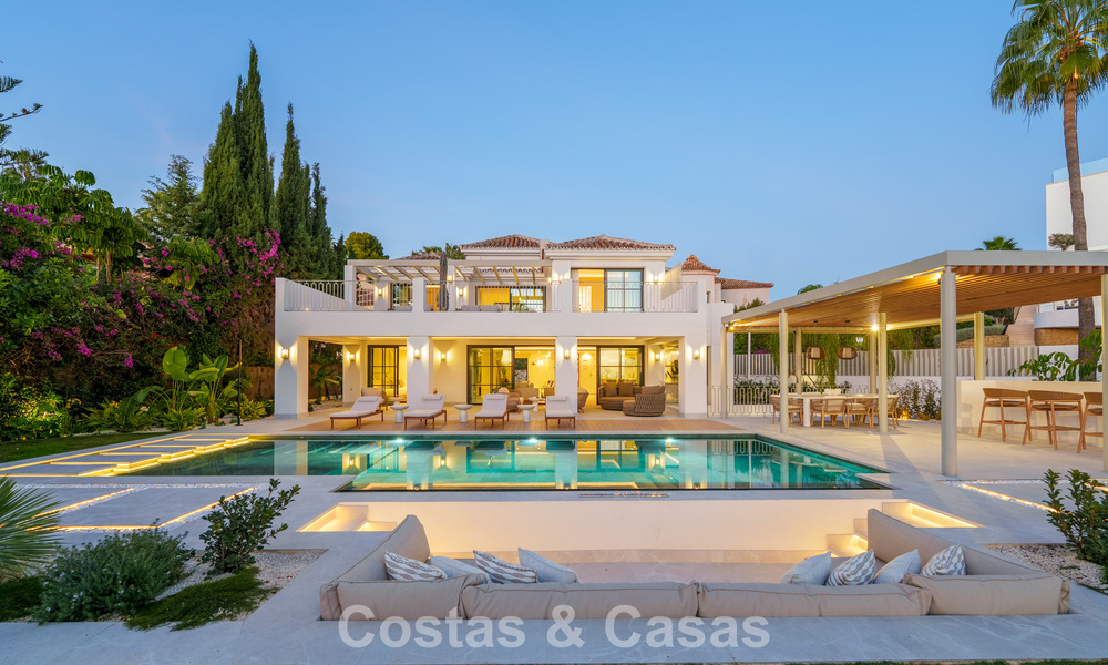 First-class renovated luxury villa for sale in a preferred community in La Quinta, Marbella - Benahavis 790276
