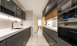 Modern renovated apartment for sale in a magnificent Sierra Blanca complex on the Golden Mile in Marbella 790288 