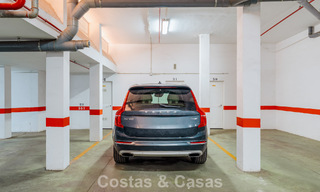 Modern renovated apartment for sale in a magnificent Sierra Blanca complex on the Golden Mile in Marbella 790301 