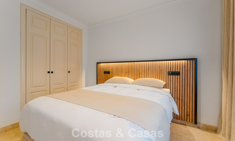 Modern renovated apartment for sale in a magnificent Sierra Blanca complex on the Golden Mile in Marbella 790303