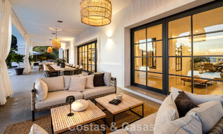 Mediterranean luxury villa with classic architecture for sale and sea views in Marbella Club Resort in Benahavís 790325 