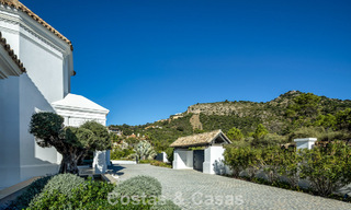 Mediterranean luxury villa with classic architecture for sale and sea views in Marbella Club Resort in Benahavís 790336 
