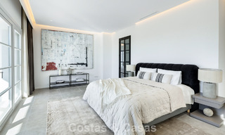 Mediterranean luxury villa with classic architecture for sale and sea views in Marbella Club Resort in Benahavís 790349 