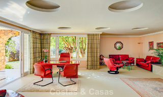 Palatial estate with classical architecture for sale in eastern Marbella 790442 