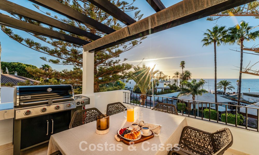 Contemporary renovated spacious penthouse for sale just steps from the beach in San Pedro, Marbella 790526