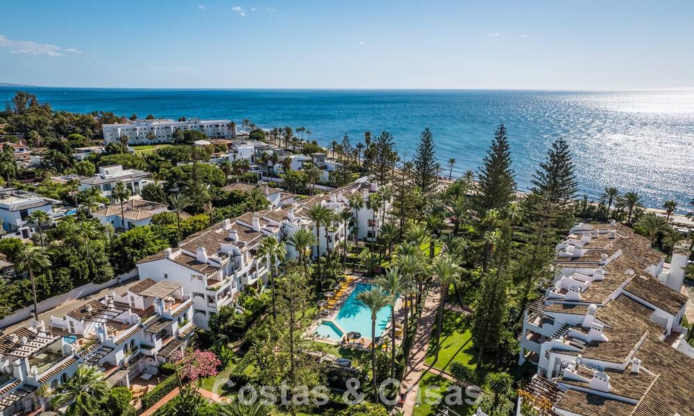 Contemporary renovated spacious penthouse for sale just steps from the beach in San Pedro, Marbella 790550
