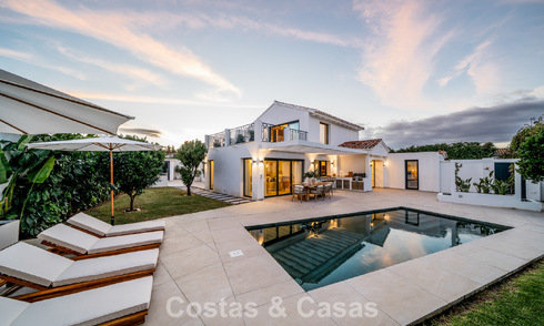 Modern mediterranean style villa for sale within walking distance of the beach and the centre of San Pedro, Marbella 790567