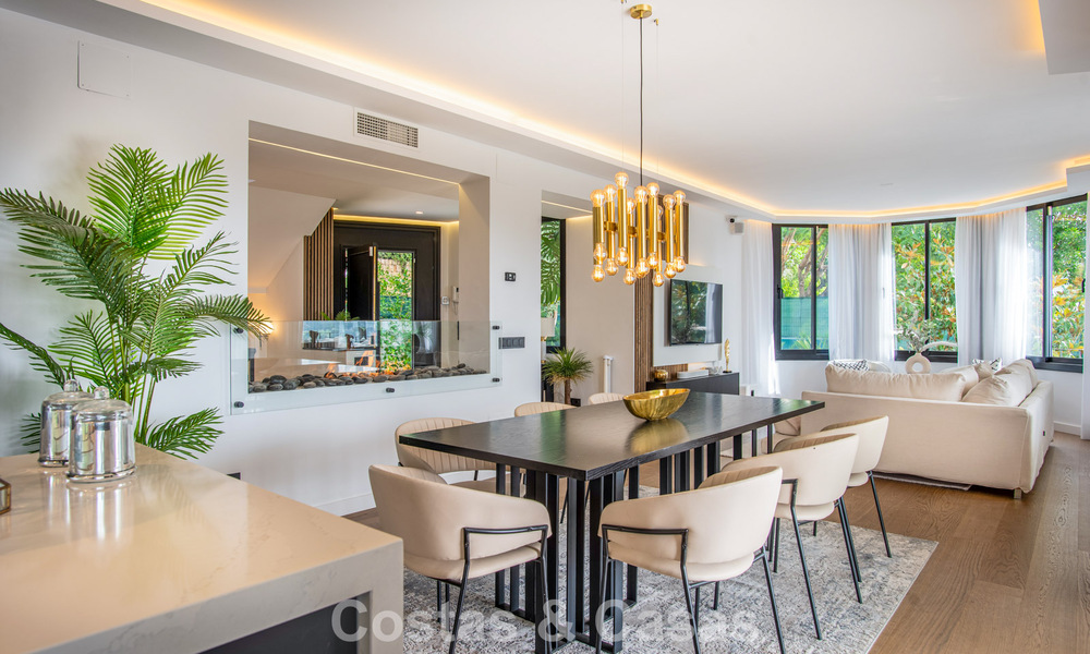 Spacious luxury villa with panoramic sea views for sale in La Quinta, Benahavís - Marbella 790594