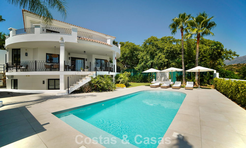 Spacious luxury villa with panoramic sea views for sale in La Quinta, Benahavís - Marbella 790631