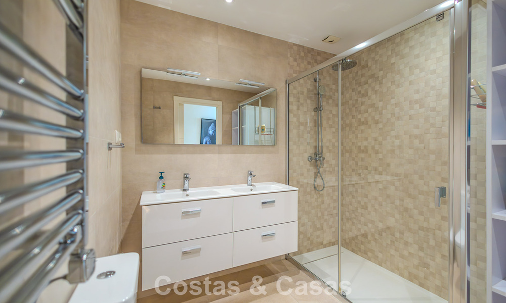 Luxury apartment for sale in a first-class resort complex in Nueva Andalucía, Marbella 790306