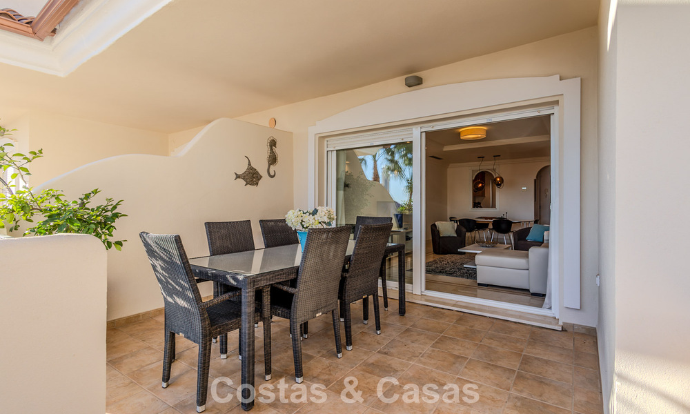 Luxury apartment for sale in a first-class resort complex in Nueva Andalucía, Marbella 790317