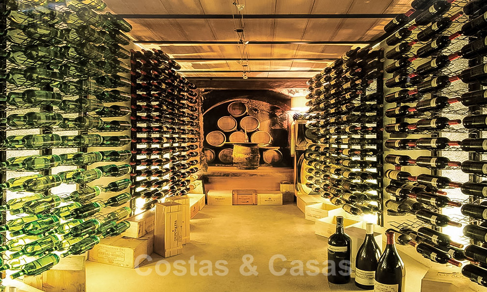 Luxury apartment for sale in a first-class resort complex in Nueva Andalucía, Marbella 790378