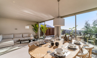 Contemporary renovated 3-bedroom apartment for sale with private pool and sea views in Nueva Andalucia, Marbella 790783 