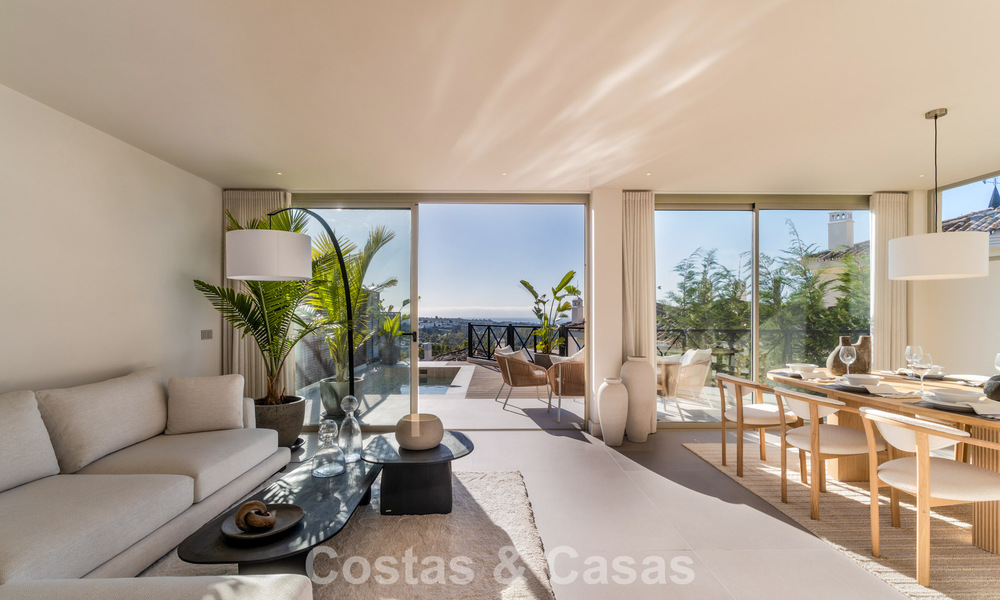 Contemporary renovated 3-bedroom apartment for sale with private pool and sea views in Nueva Andalucia, Marbella 790813