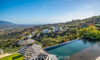 Contemporary luxury villa with panoramic mountain and sea views for sale in the hills of East Marbella 790952 