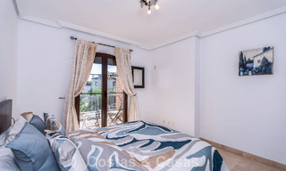 Well-maintained Mediterranean apartment with golf and sea views for sale in a golf resort in the hills of Marbella - Benahavís 790939 