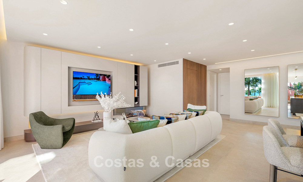Spacious duplex penthouse for sale with sea views in an iconic beachfront complex on the New Golden Mile, Marbella - Estepona 790849