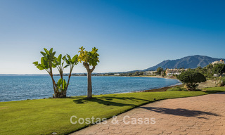 Spacious duplex penthouse for sale with sea views in an iconic beachfront complex on the New Golden Mile, Marbella - Estepona 790855 