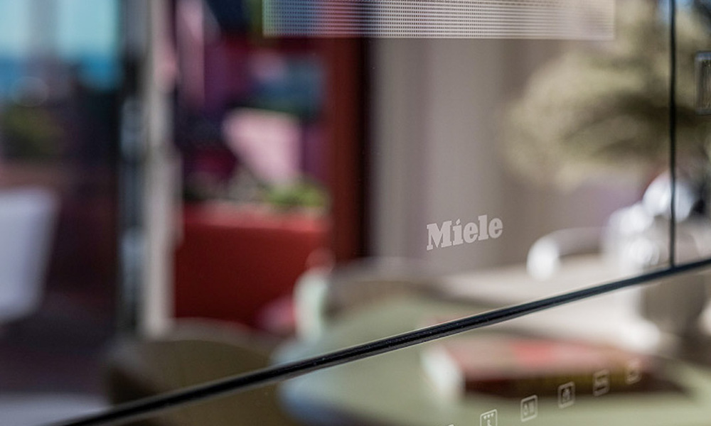 Spacious duplex penthouse for sale with sea views in an iconic beachfront complex on the New Golden Mile, Marbella - Estepona 790860