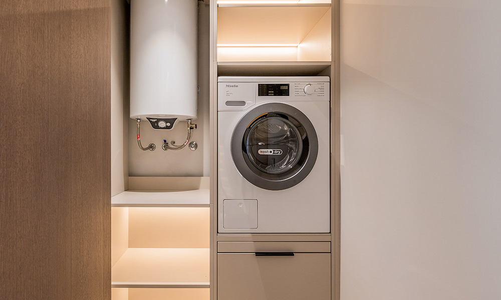 Spacious duplex penthouse for sale with sea views in an iconic beachfront complex on the New Golden Mile, Marbella - Estepona 790862