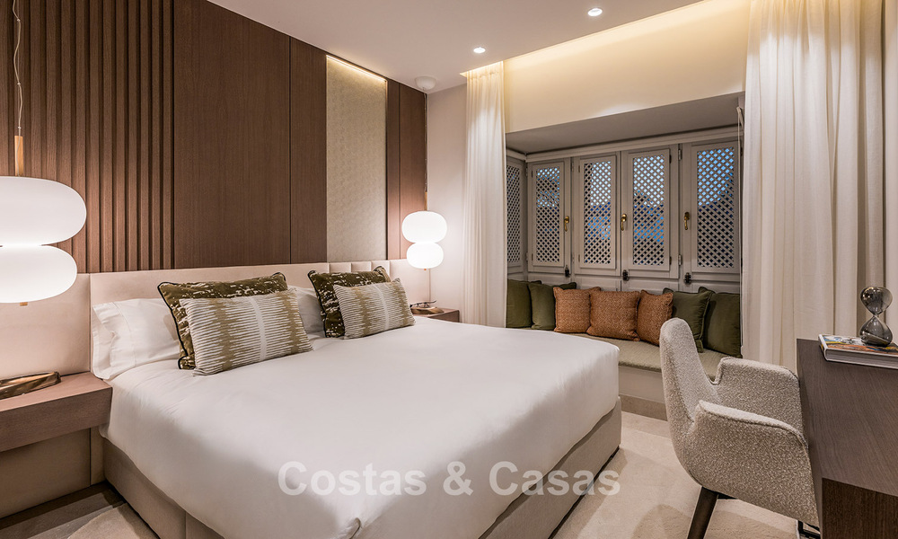 Spacious duplex penthouse for sale with sea views in an iconic beachfront complex on the New Golden Mile, Marbella - Estepona 790870