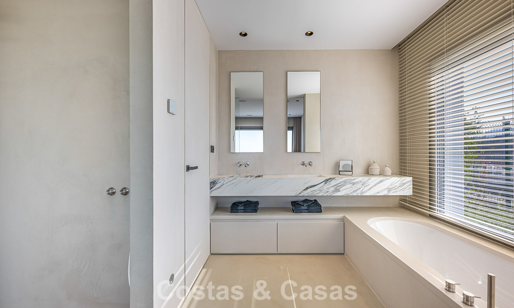 High-end luxury apartment for sale in a gated boutique complex in Benahavís - Marbella 791164