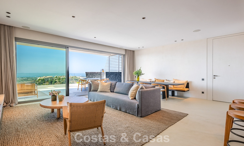 High-end luxury apartment for sale in a gated boutique complex in Benahavís - Marbella 791179