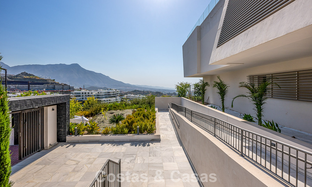 High-end luxury apartment for sale in a gated boutique complex in Benahavís - Marbella 791204