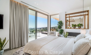 Villa with cutting-edge design for sale with panoramic sea views, located within a prestigious golfr esort, Marbella - Benahavís 791035 