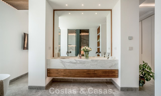 Villa with cutting-edge design for sale with panoramic sea views, located within a prestigious golfr esort, Marbella - Benahavís 791038 