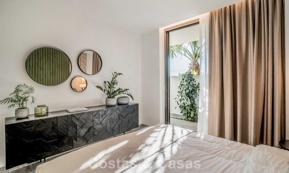 Villa with cutting-edge design for sale with panoramic sea views, located within a prestigious golfr esort, Marbella - Benahavís 791059