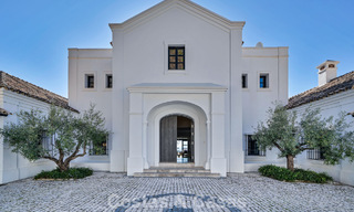 Grand Spanish luxury villa for sale with sublime sea views in a gated community in Benahavís - Marbella 791221 