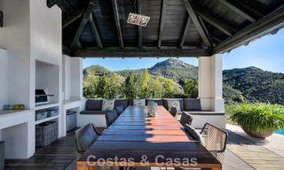 Grand Spanish luxury villa for sale with sublime sea views in a gated community in Benahavís - Marbella 791236 