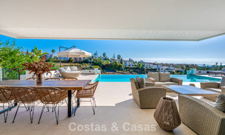 Impressive Contemporary Villa for Sale on the frontline golf on the New Golden Mile between Marbella and Estepona 791408 