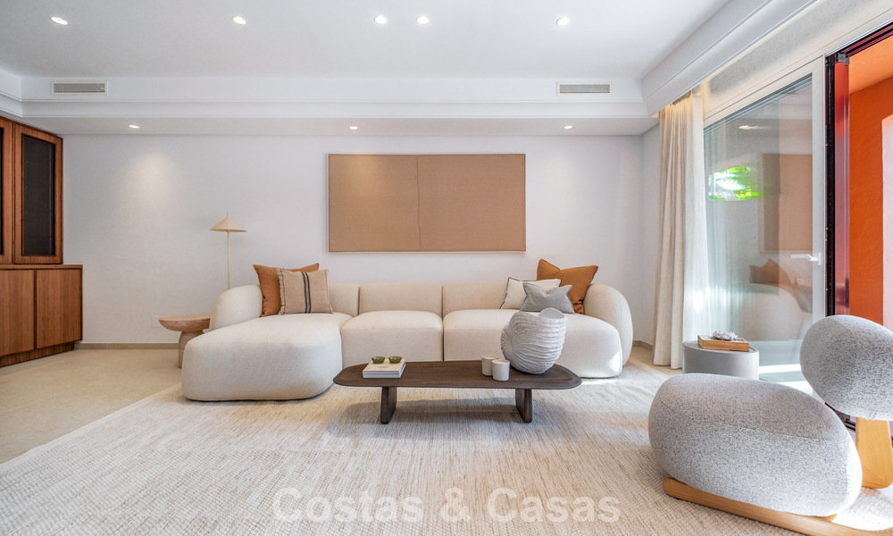 Beautifully, modern renovated 4-Bedroom Townhouse for Sale in a Gated Community on Marbella’s Golden Mile 791302