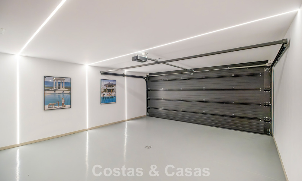 Beautifully, modern renovated 4-Bedroom Townhouse for Sale in a Gated Community on Marbella’s Golden Mile 791330