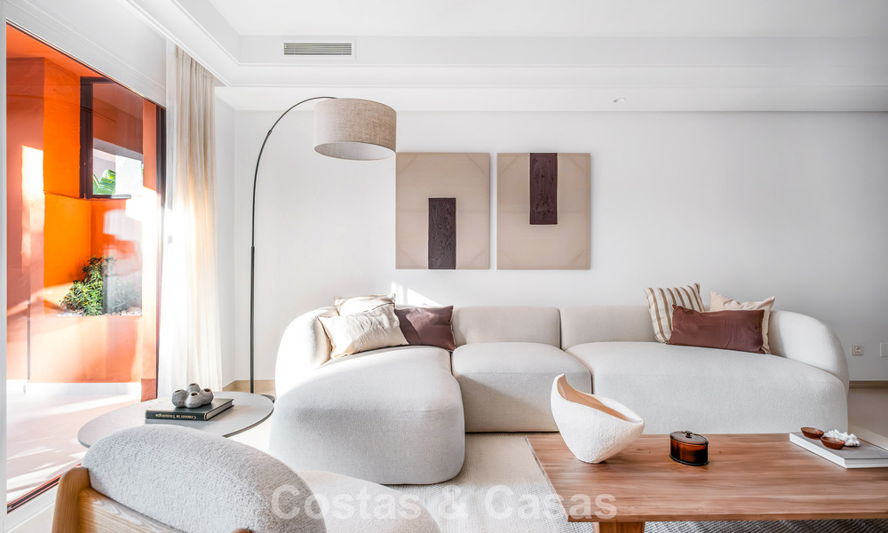 Modernised luxury 4-bedroom townhouse for sale on Marbella’s Golden Mile 791353