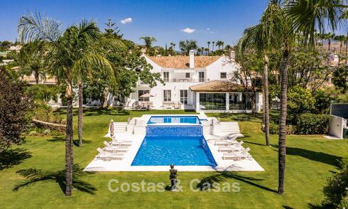 Exclusive villa for sale, frontline golf, in a prestigious urbanisation in Nueva Andalucía, Marbella 791451