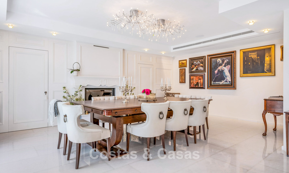 Exclusive villa for sale, frontline golf, in a prestigious urbanisation in Nueva Andalucía, Marbella 791470