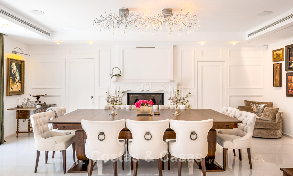 Exclusive villa for sale, frontline golf, in a prestigious urbanisation in Nueva Andalucía, Marbella 791472