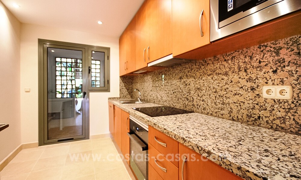 Benatalaya: Luxury Frontline Golf Apartments for Sale in the area of Marbella - Benahavis 791107