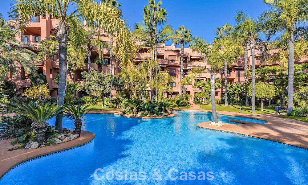 Ready-to-move-in apartment for sale just steps from the beach in Marbella 791487