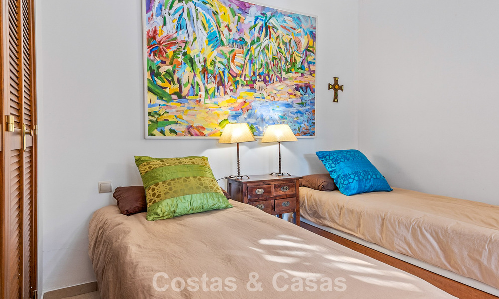 Ready-to-move-in apartment for sale just steps from the beach in Marbella 791498